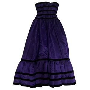 Purple/black sz 6 Oscar de la Renta 1980 silk, taffeta, velvet gown